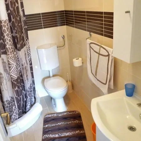 Appartamento By The Sea Seline, Paklenica - 25417 Starigrad Paklenica