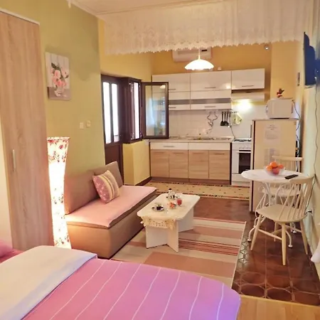Apartment By The Sea Seline, Paklenica - 25417